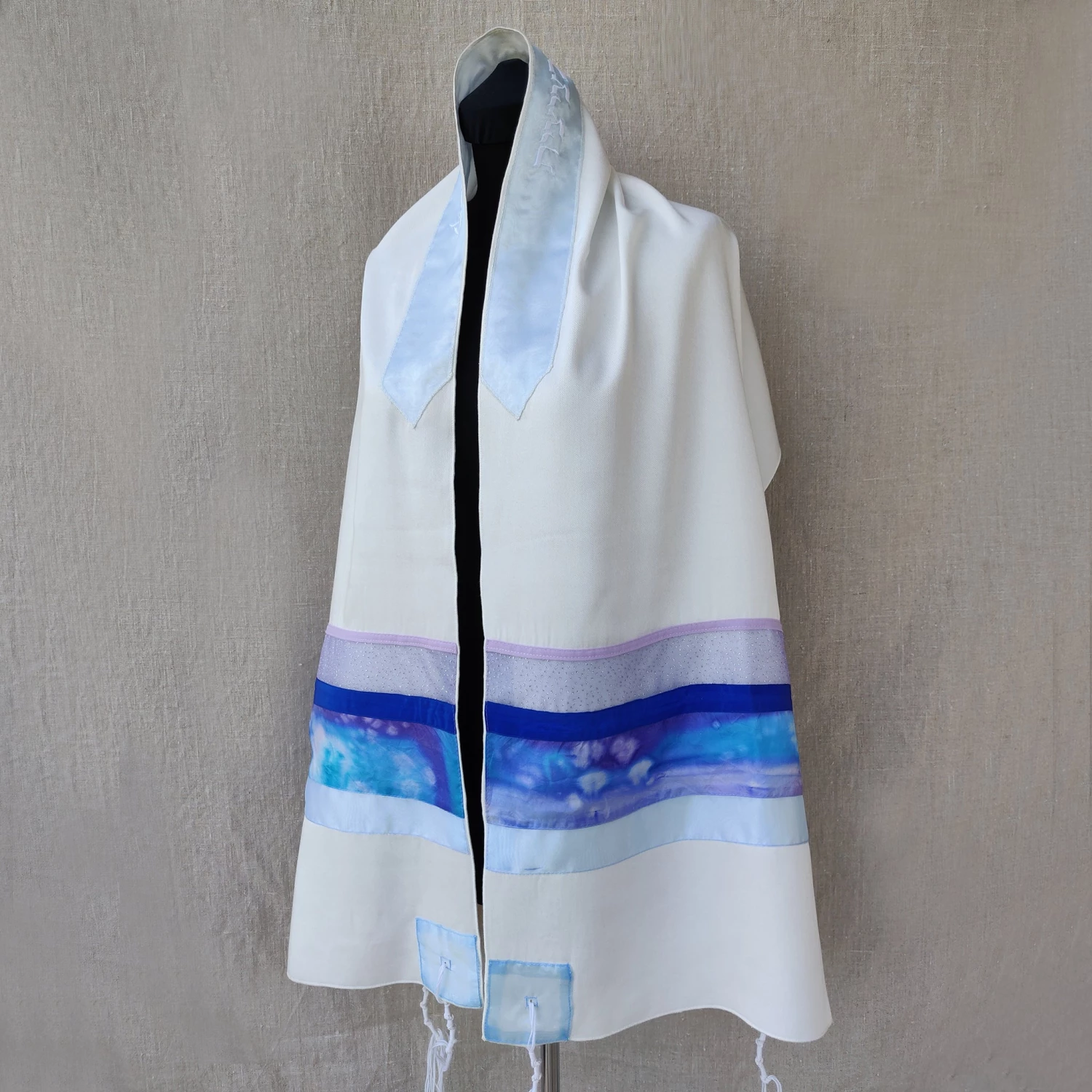 Gabrieli Tallit Gabrieli Tallits Lady Gabrieli - Viscose Tallit - Purple Glitter 5 Gabrieli Tallit Gabrieli Tallits Lady Gabrieli - Viscose Tallit - Purple Glitter