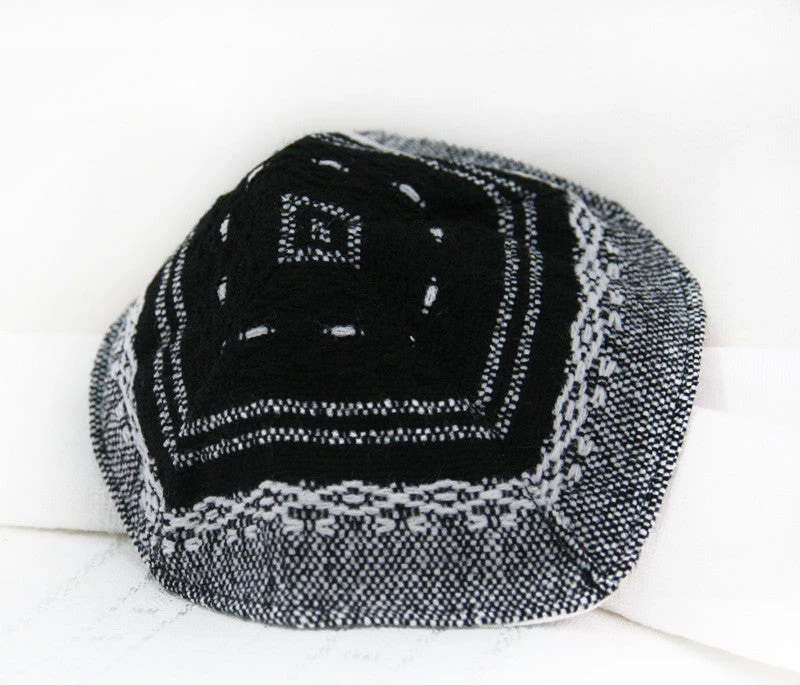 Gabrieli Tallit Elia - Wool Tallit - Black On Gray With Silver 6 Gabrieli Tallit Elia - Wool Tallit - Black On Gray With Silver