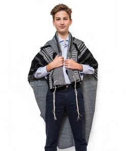 Gabrieli Tallit Elia - Wool Tallit - Black On Gray With Silver