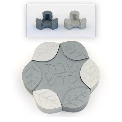 Agayof Leaves Candle Holders - S 7 Agayof Leaves Candle Holders - S