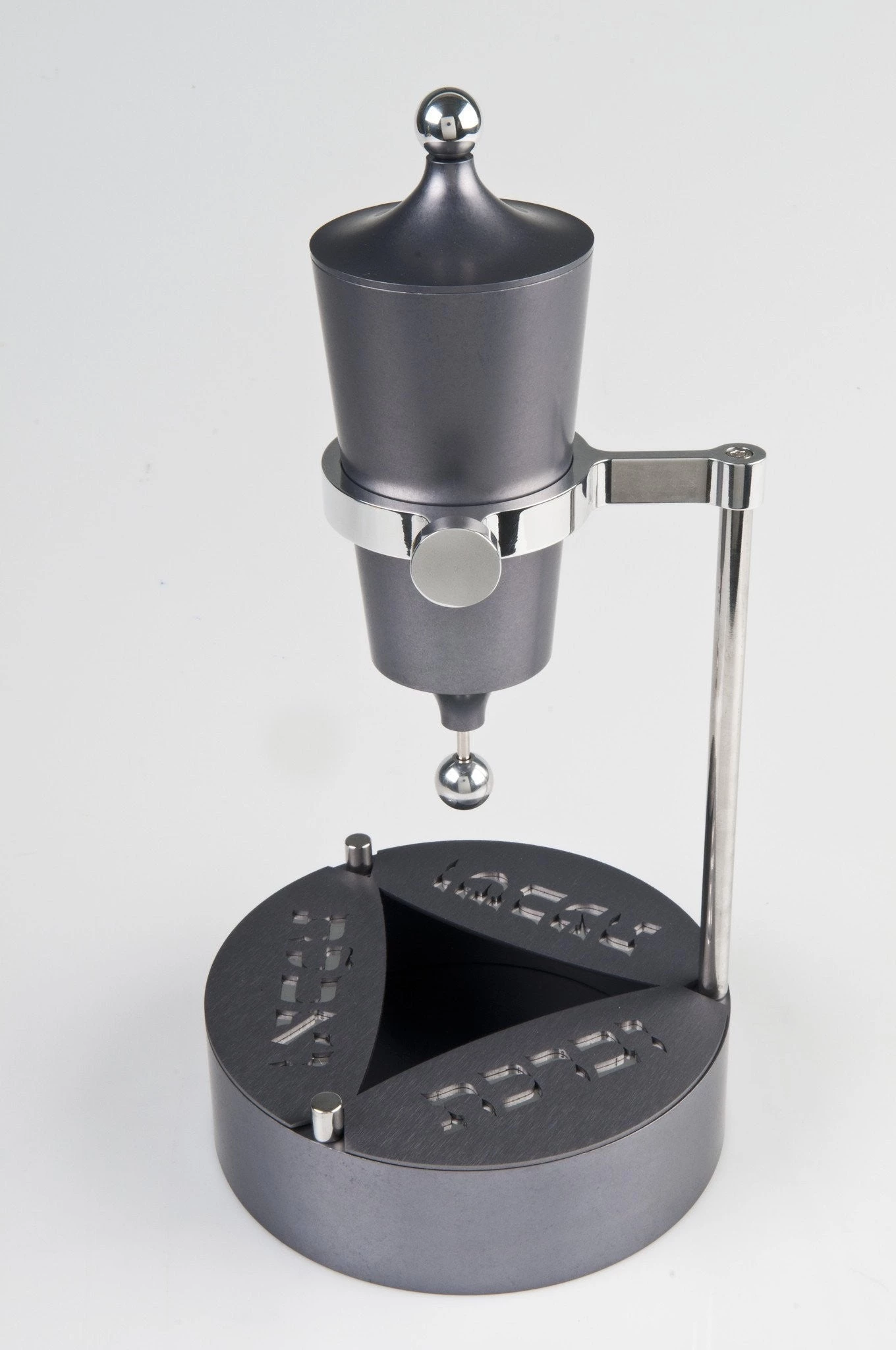 Agayof Mayim Achronim Pump Large Art & Judaica 7 Agayof Mayim Achronim Pump Large Art & Judaica